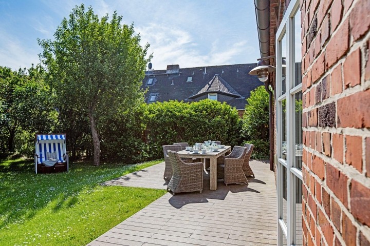 Terrasse und Garten
