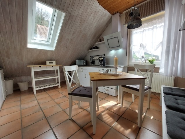 moderne Einbauküche mit vielen Extras
