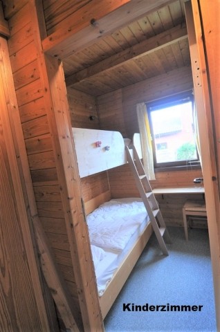 Kinderzimmer mit Etagenbett