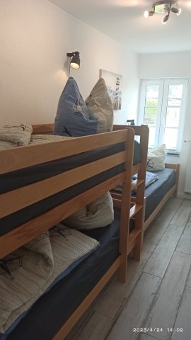 Kinderzimmer mit TV
