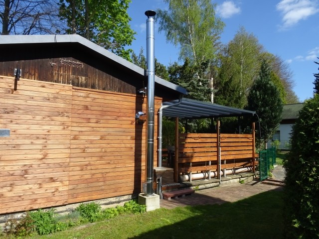 Zugang zur Terrasse und Liegewiese