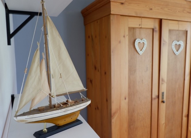 Stilvolle, maritime Dekoration im ganzen Haus