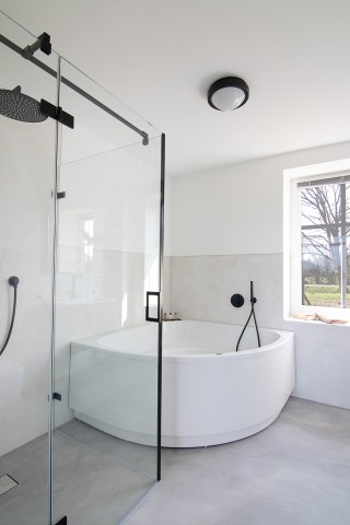 Jacuzzy