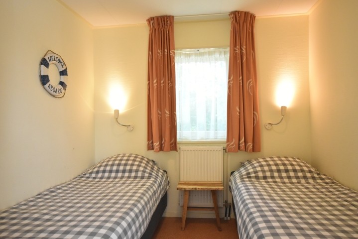 Schlafzimmer mit 2 Einzelbetten