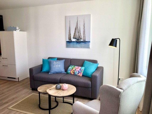 Gemütliches Sofa zum Entspannen.