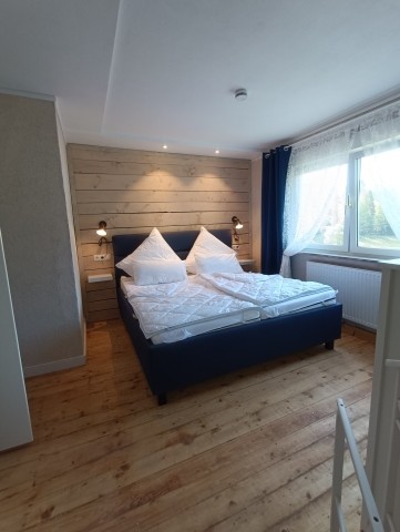 Schlafzimmer 3