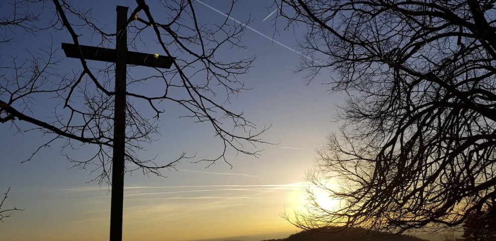 Ausflugsziel Küpser Linde mit Panoramablick nur 700 Meter bergauf