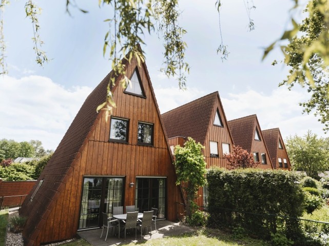 Außenbereich mit eingzäuntem Garten 