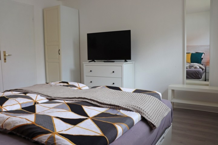 Schlafzimmer 2