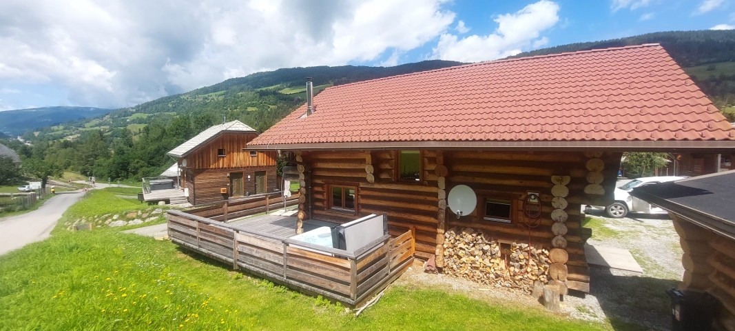 Terrasse mit Whirlpool