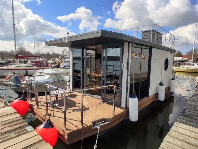 Ansicht Hausboot Hilja