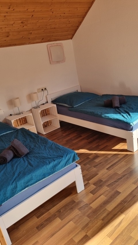 Schlafzimmer 2 