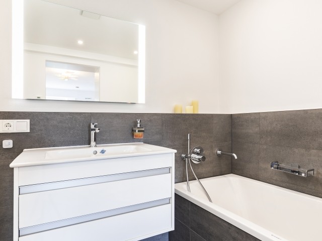 Badezimmer 1