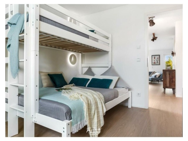 Schlafzimmer II(a)