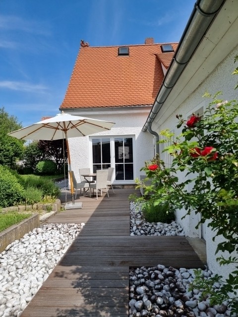 Außenansicht vom Garten aus