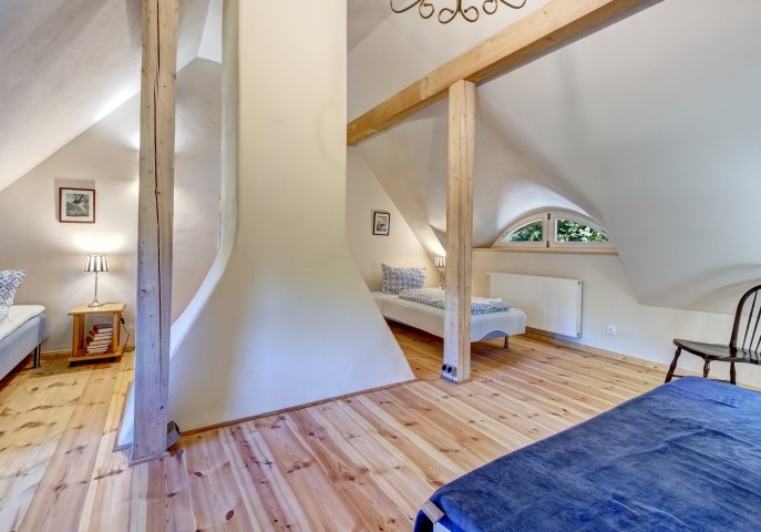 Das eine Schlafzimmer im Obergeschoss