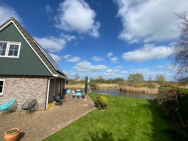125m2 Luxus am Wasser