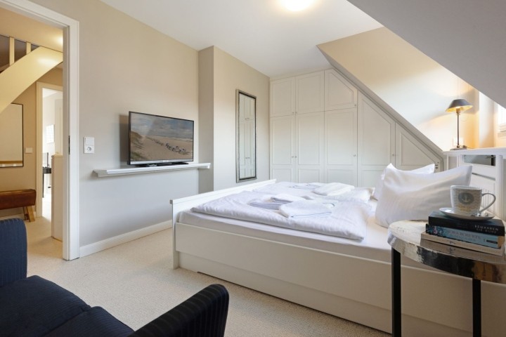 Schlafzimmer eins im ersten OG