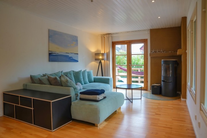 Wohnzimmer mit Kaminofen