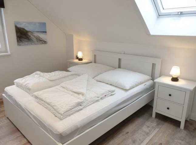 Schlafzimmer 3