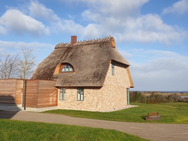 Atelierhaus Morgentau mit direktem Ostseeblick