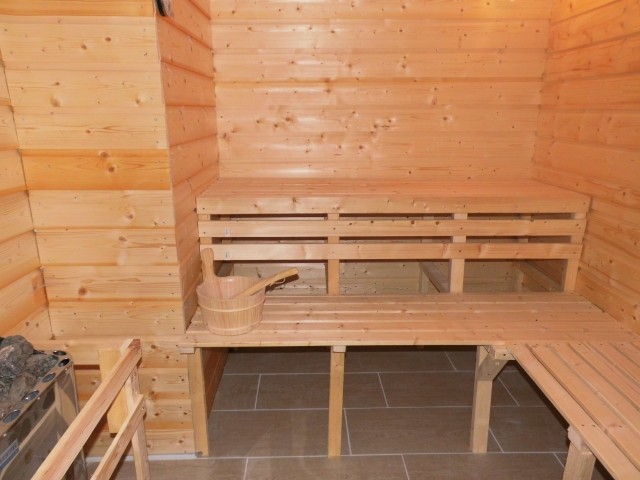 Sauna Parterre neben dem Flur