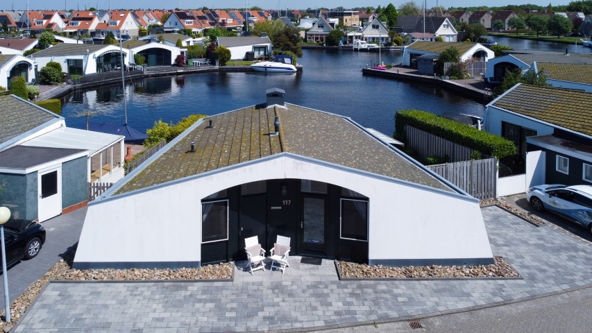 2 Parkplaetze am Haus