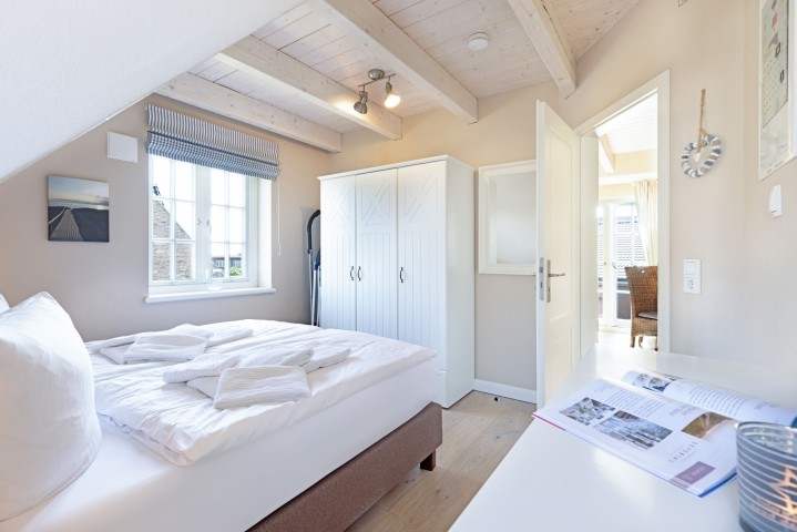 Schlafzimmer eins