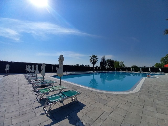 Die Poolanlage im Residence