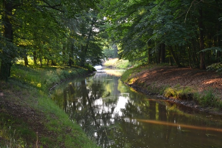 Mühlenbach vor der Villa
