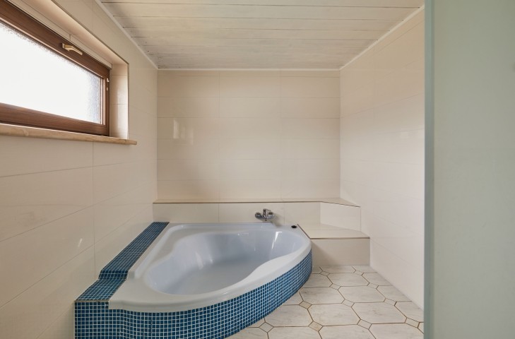 Bad1 Badewanne