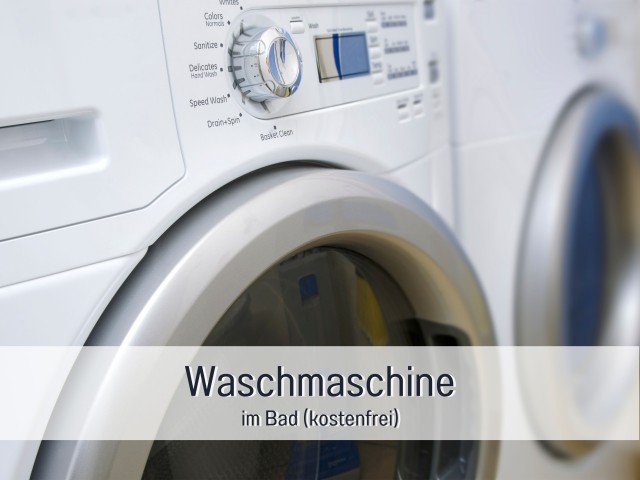 Trockner und Wäscheständer sind in der Remise gegenüber.