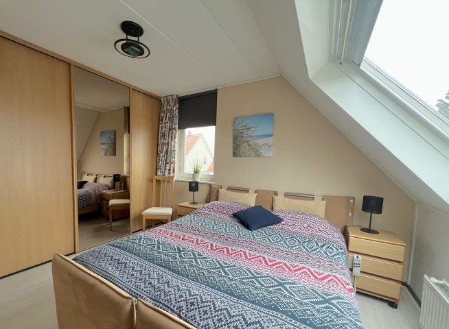 Elternschlafzimmer mit Doppelbett