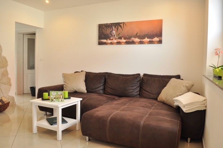 Wohnzimmer untere Wohnung