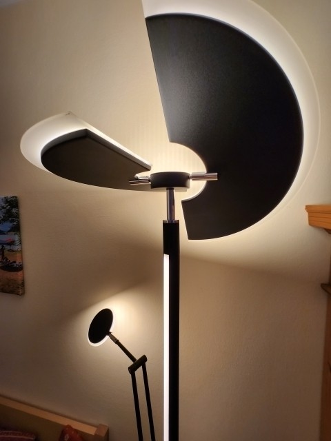 Stehlampe