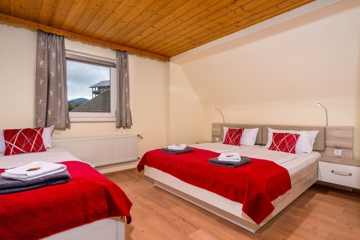Dreibettzimmer 