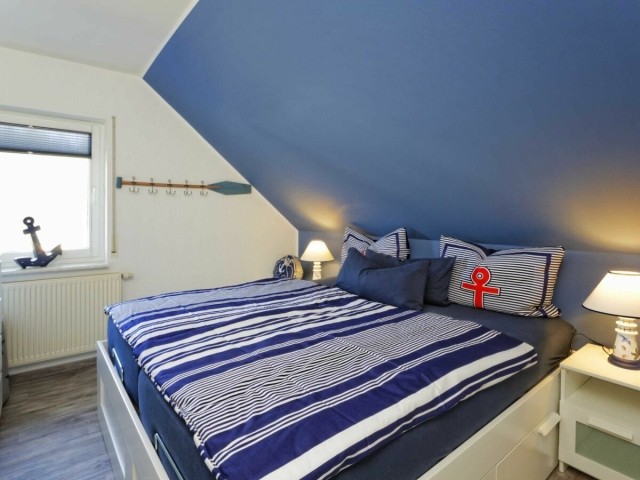 Schlafzimmer 2 im OG