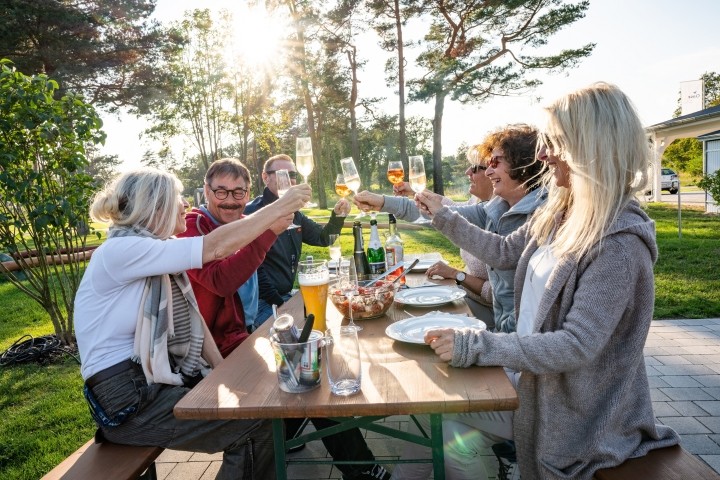 Grill- und Sitzmöglichkeiten
