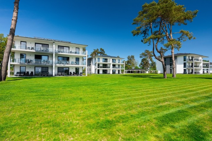 weitflächige Parkanlage