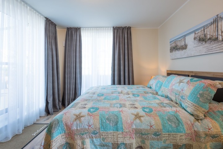 Penthouse SeeZeichen - Hauptschlafzimmer mit eigenem Duschbad