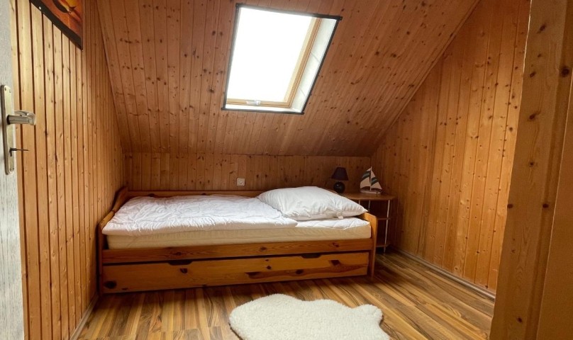 Einzelzimmer im OG