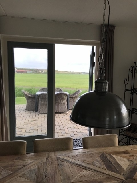Blick in den Garten, jetzt eingezäunt