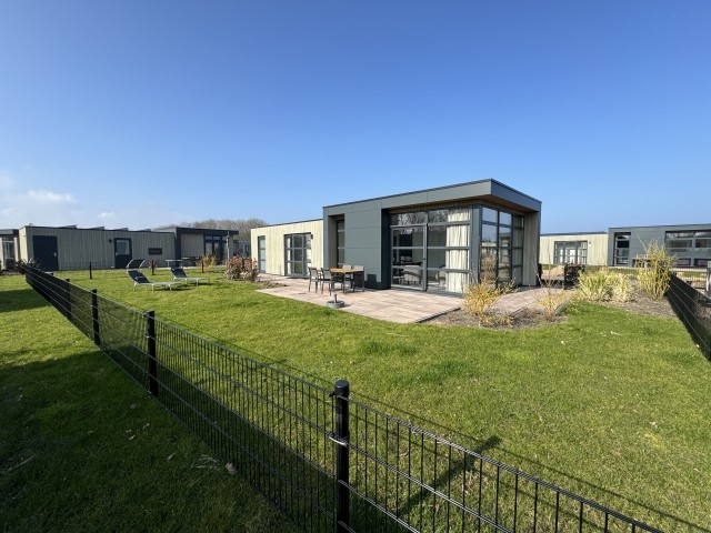 Chalet Hafenplätzchen - eingezäunt mit großem Garten