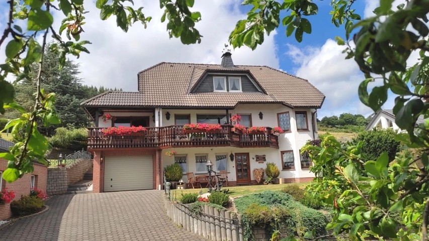 Sommeransicht Ferienwohnung Haus Dorothee, Winterberg