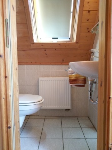 Separates WC im Studio der Ferienwohnung