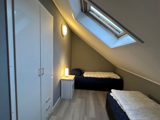 Schlafzimmer 2