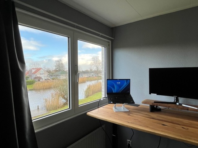 Workation mit Ausblick auf die Gracht