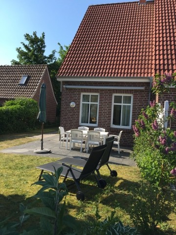 Gartenliegen zum Sonnen, Lesen und Chillen