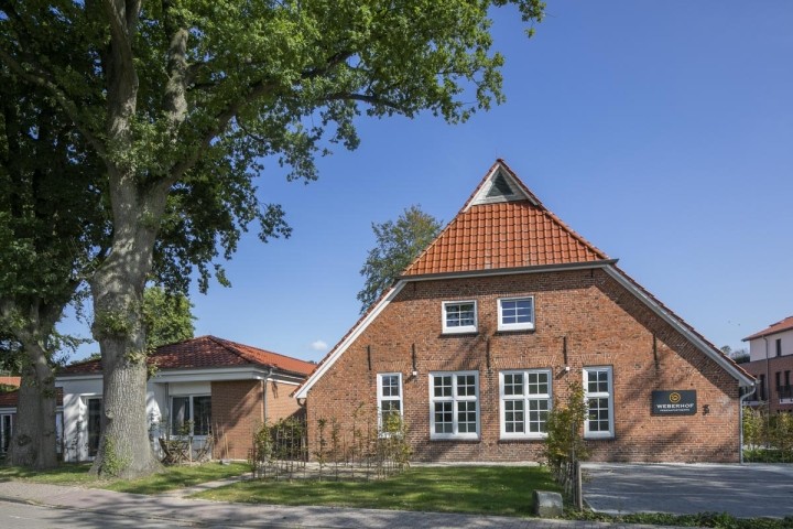 Straßenansicht