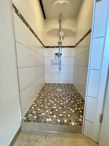 Bad mit Dusche